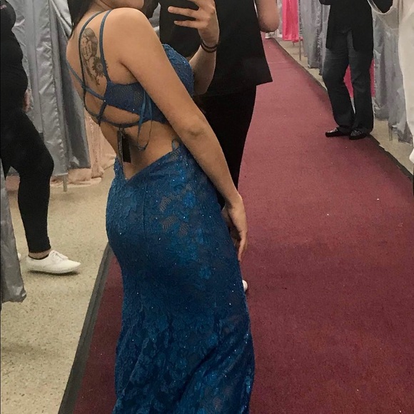 Prom Dress - Picture 5 of 8